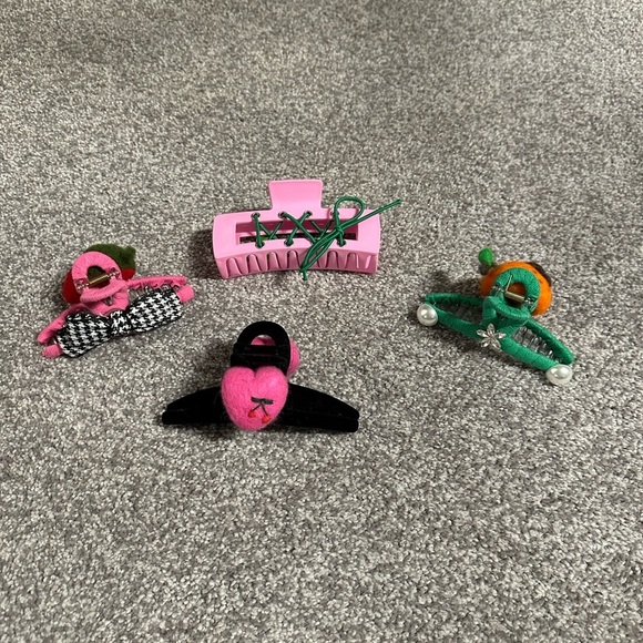 Handmade cute hair clips - Picture 2 of 2